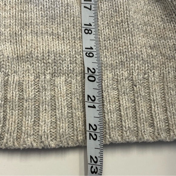 Old Navy Womens Short Sleeve Cardigan Toggle Button Up Gray Sweater Size M - Picture 11 of 12